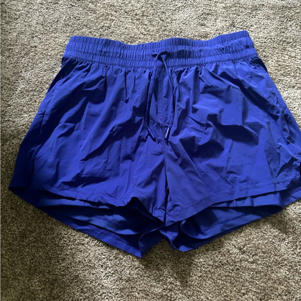 women’s athletic shorts